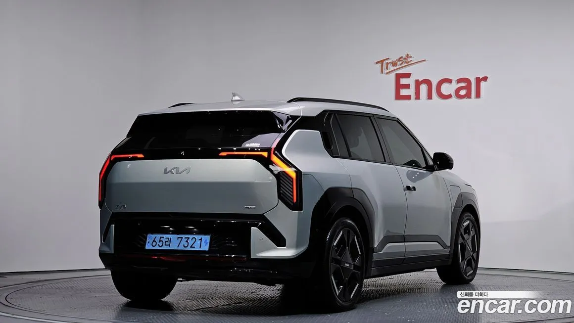 Kia EV3 — фото 2