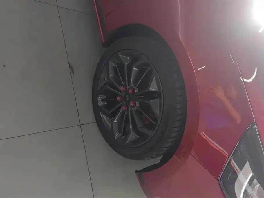 Ford Focus 2023 из CN, фото 6