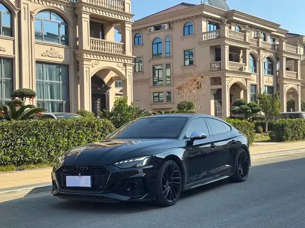 Audi RS 5 — фото 1