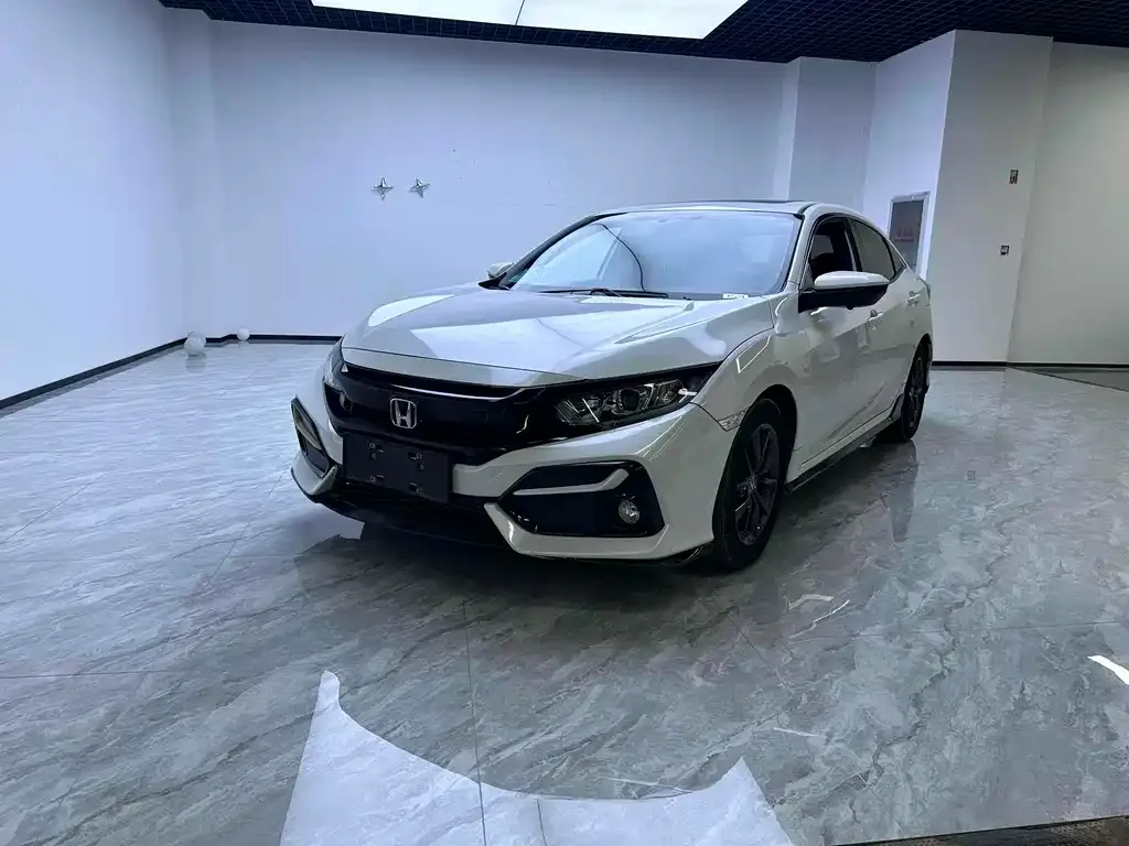 Honda Civic — фото 1