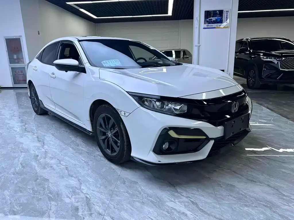 Honda Civic — фото 3