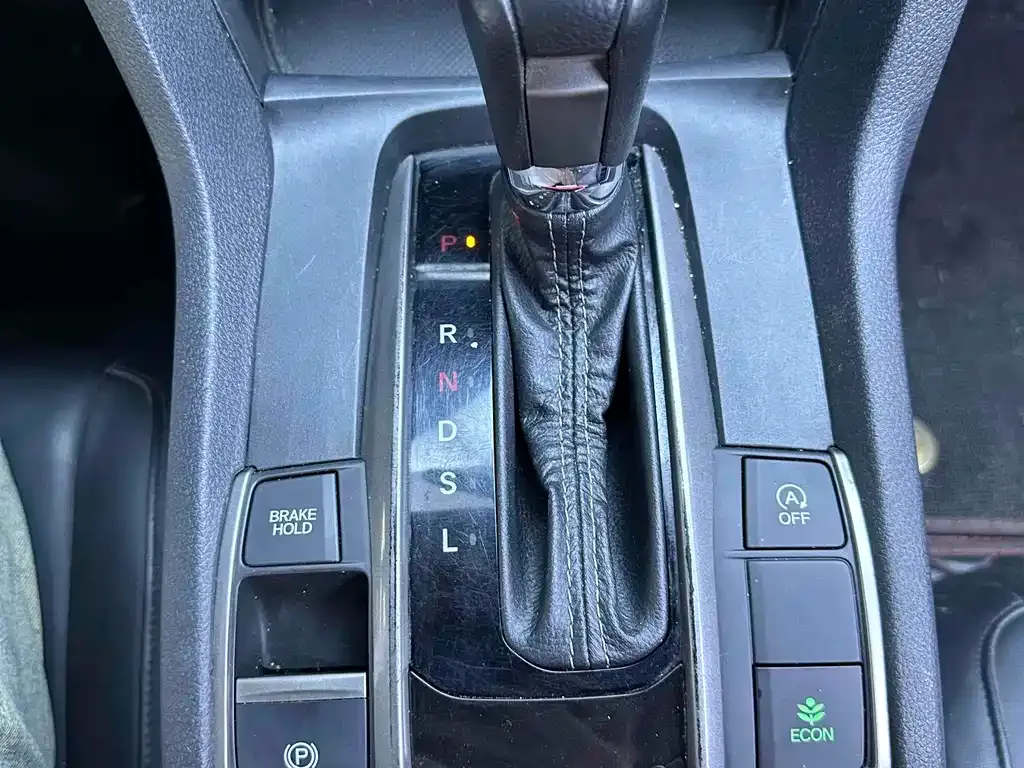 Honda Civic — фото 8