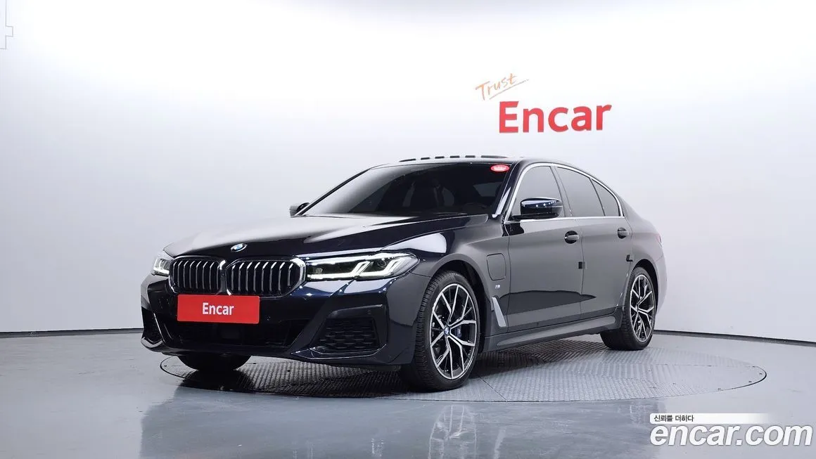 BMW 5-Series 2021 из KR, фото 1