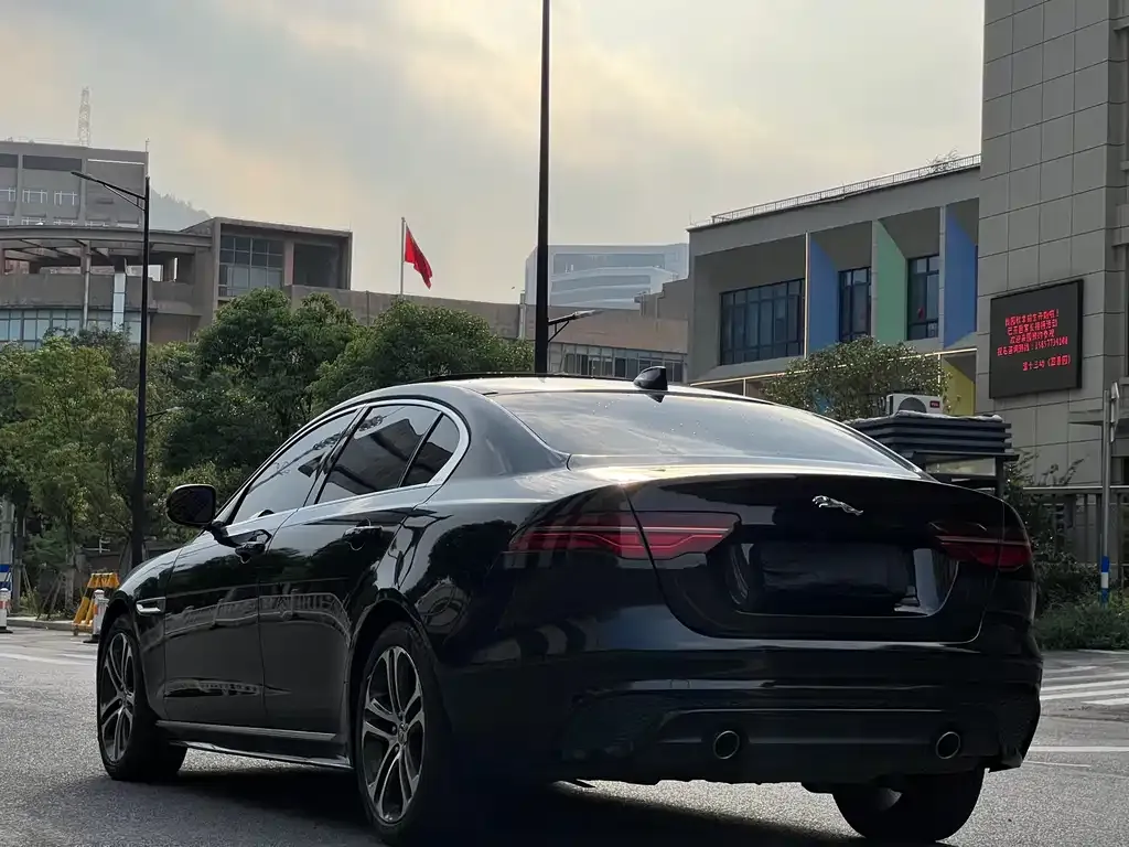 Jaguar XEL 2023 из CN, фото 4