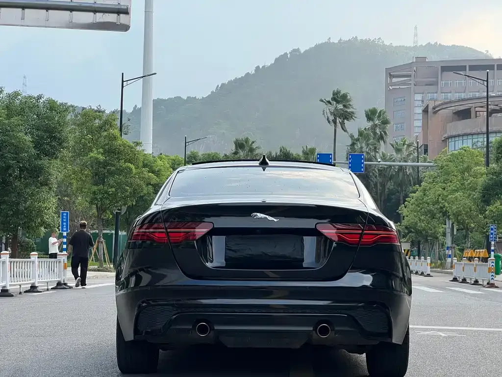 Jaguar XEL 2023 из CN, фото 5