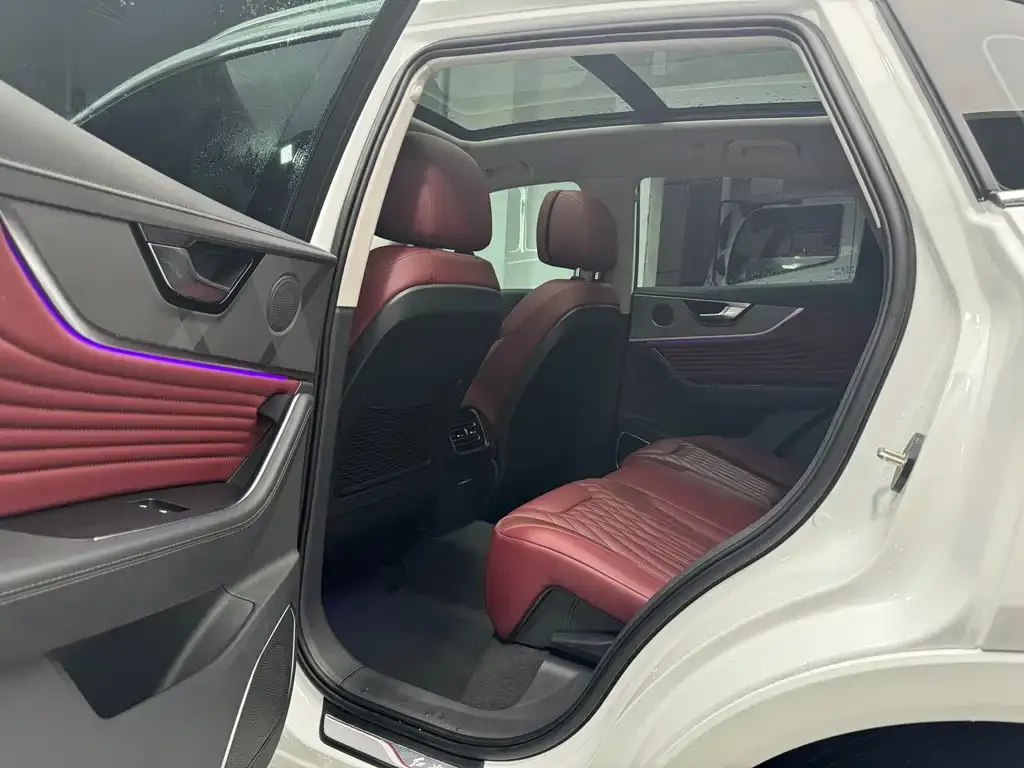 Hongqi HS5 2024 из CN, фото 7