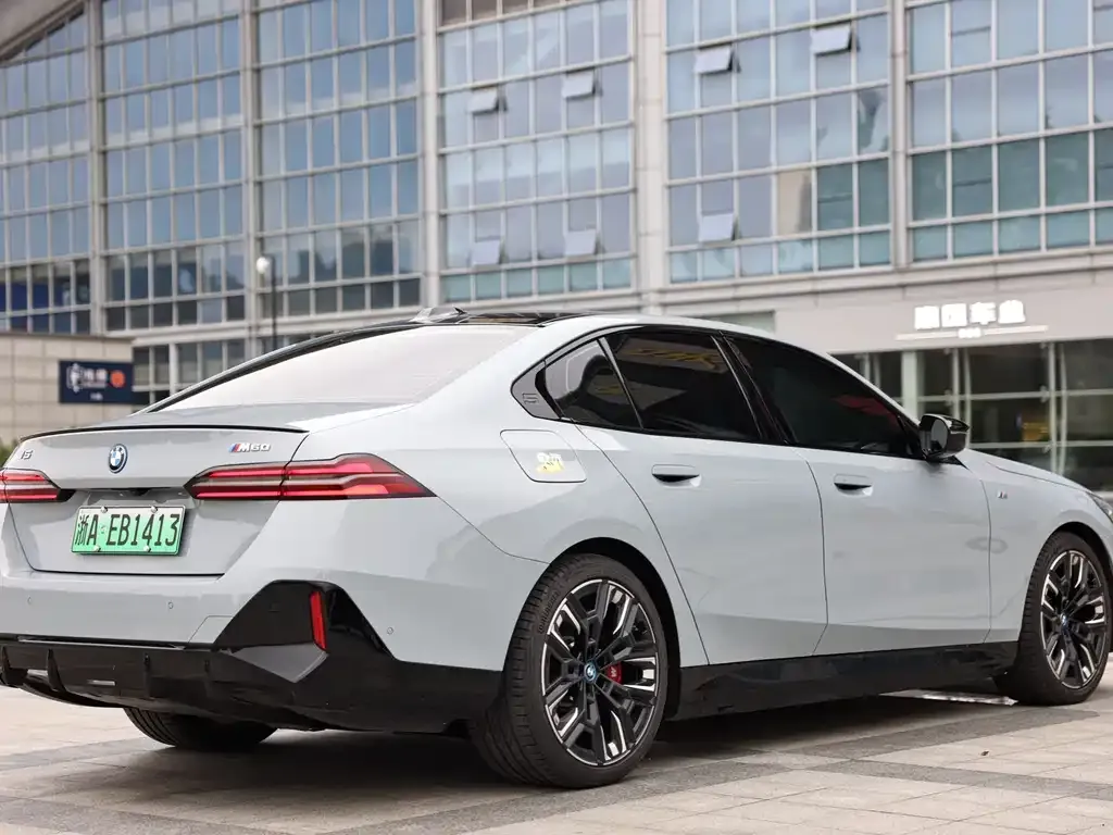BMW i5 M60 2025 из CN, фото 6