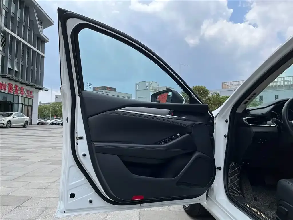 Mazda Atenza 2021 из CN, фото 10