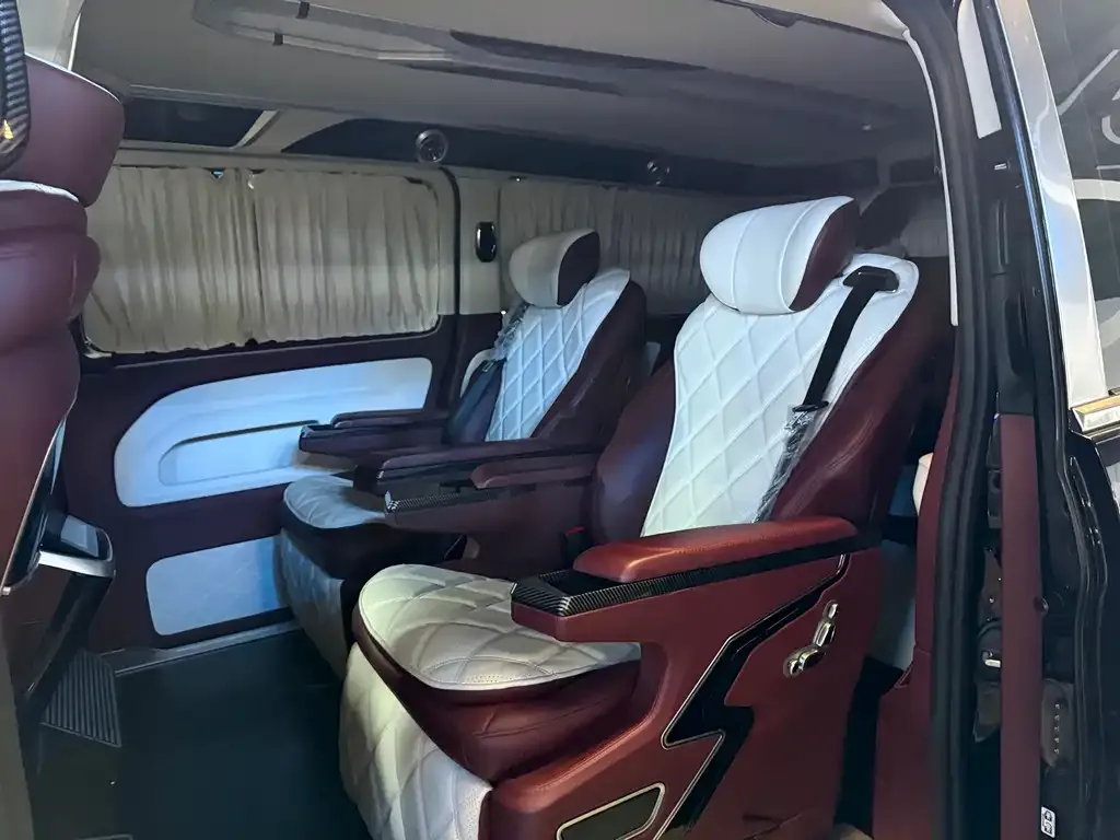 Mercedes-Benz Vito 2023 из CN, фото 7