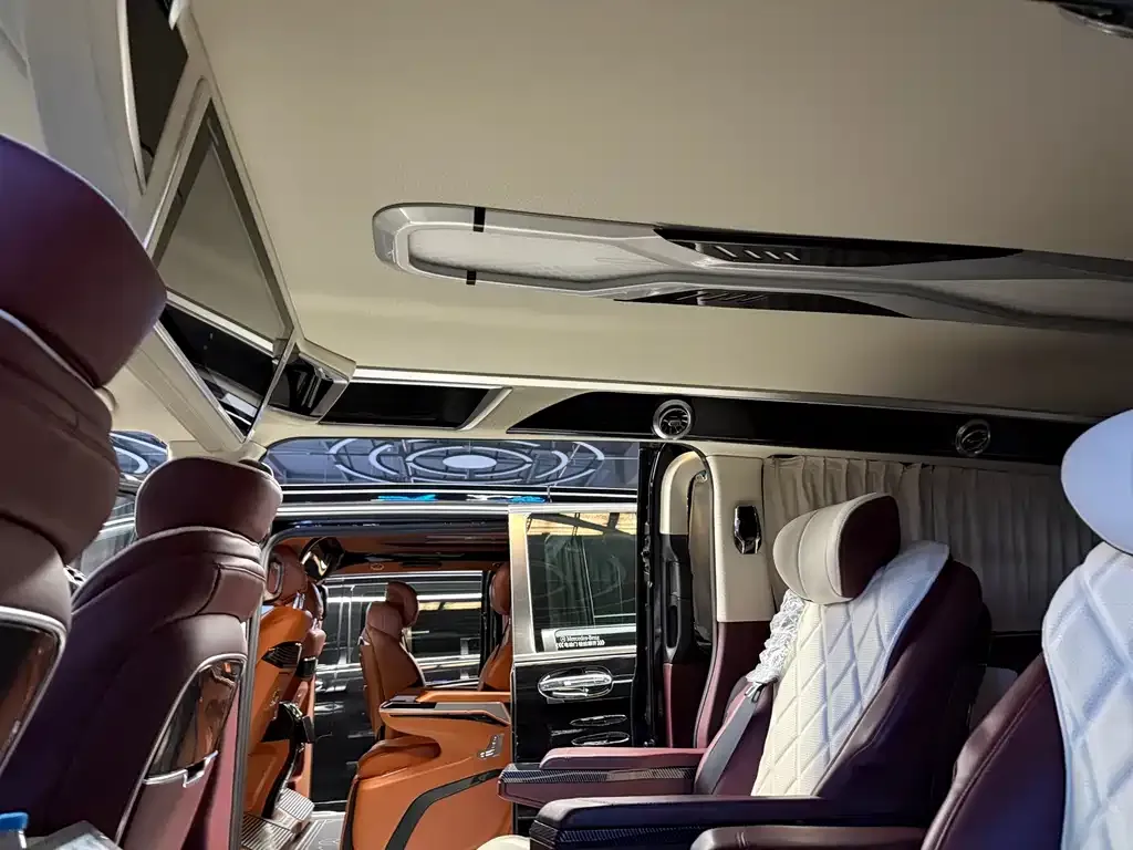 Mercedes-Benz Vito 2023 из CN, фото 8