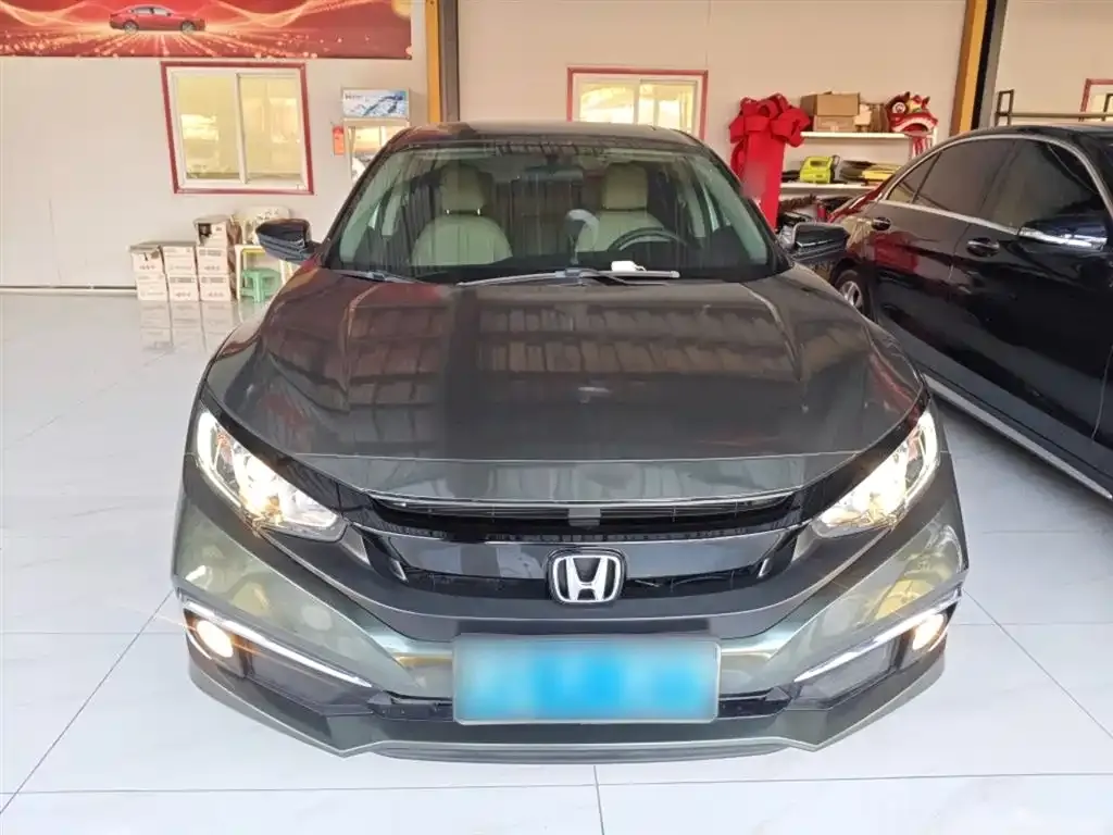 Honda Civic — фото 3