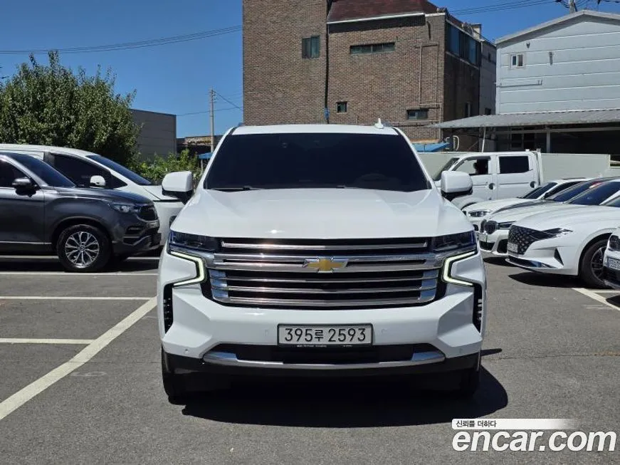Chevrolet Surburban 2021 из KR, фото 2