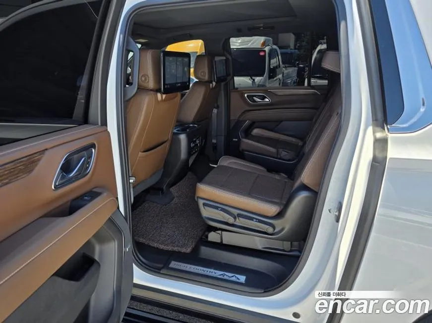 Chevrolet Surburban 2021 из KR, фото 6