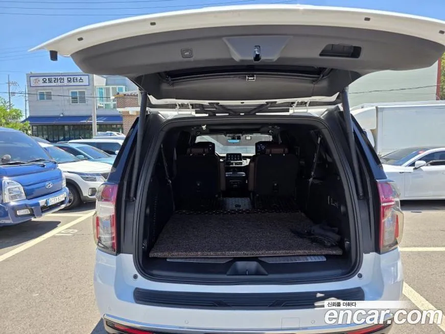 Chevrolet Surburban 2021 из KR, фото 7