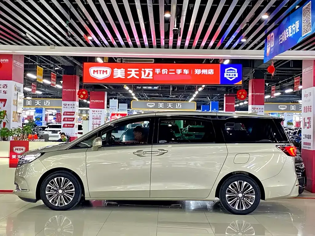 Buick GL8 2021 из CN, фото 5