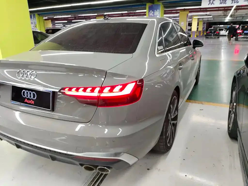 Audi S4 2021 из CN, фото 4