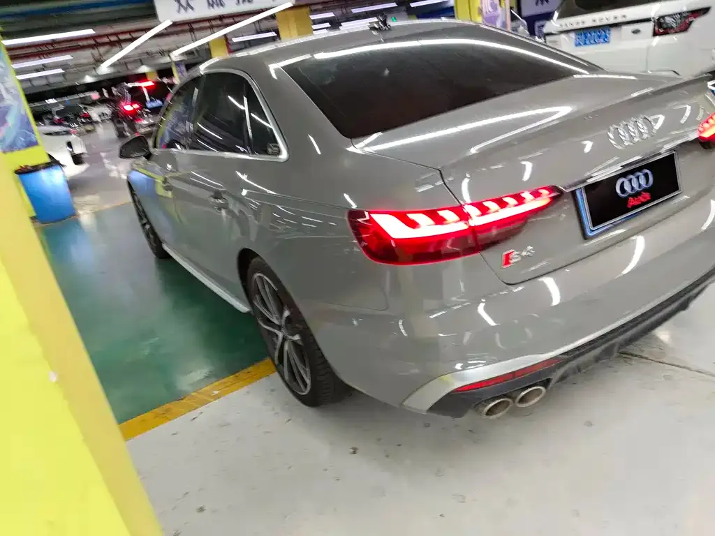 Audi S4 2021 из CN, фото 6