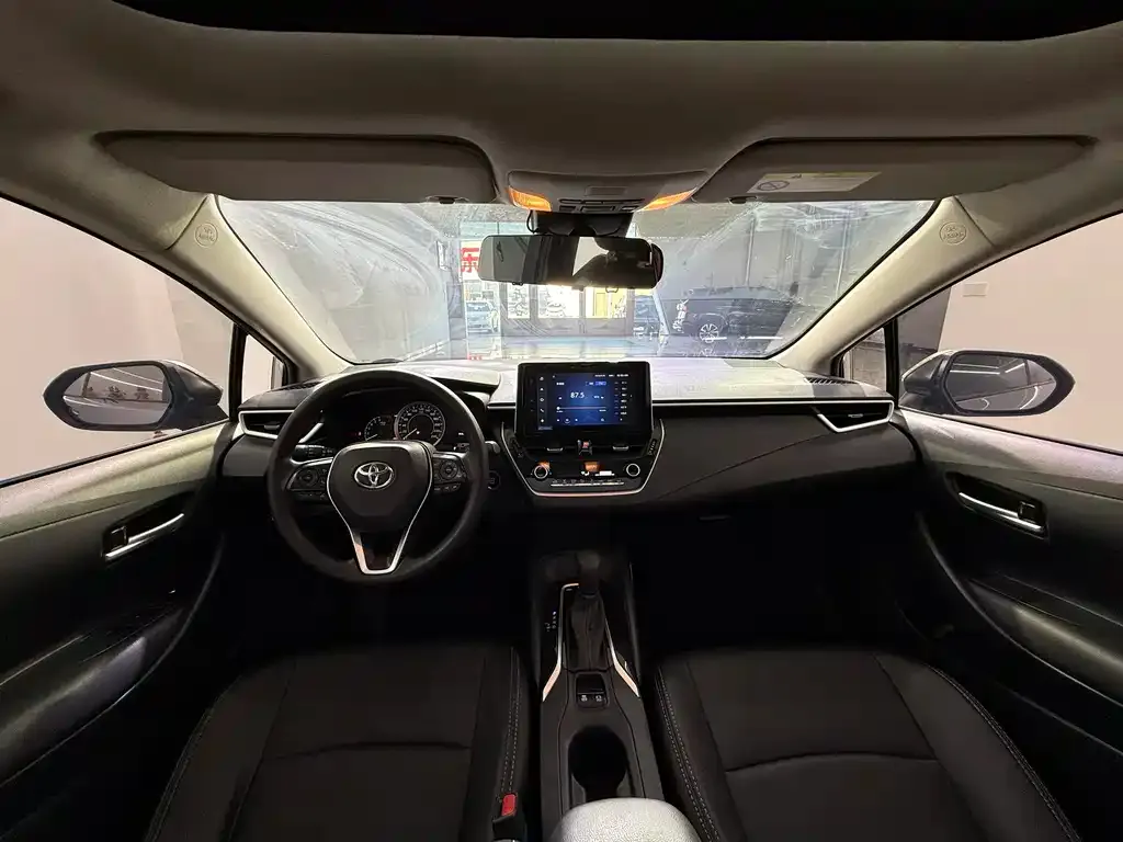 Toyota Corolla 2021 из CN, фото 8