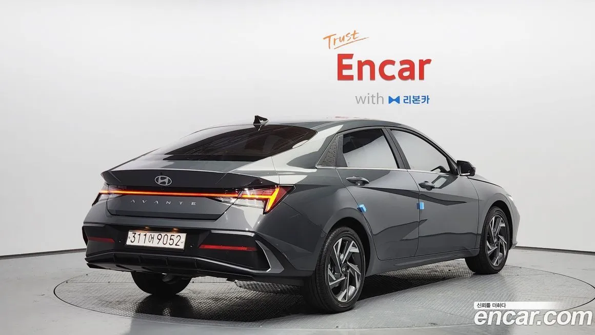 Hyundai AVANTE — фото 2