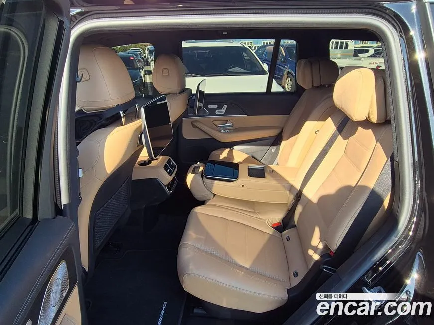 Mercedes-Benz GLS-Class — фото 10