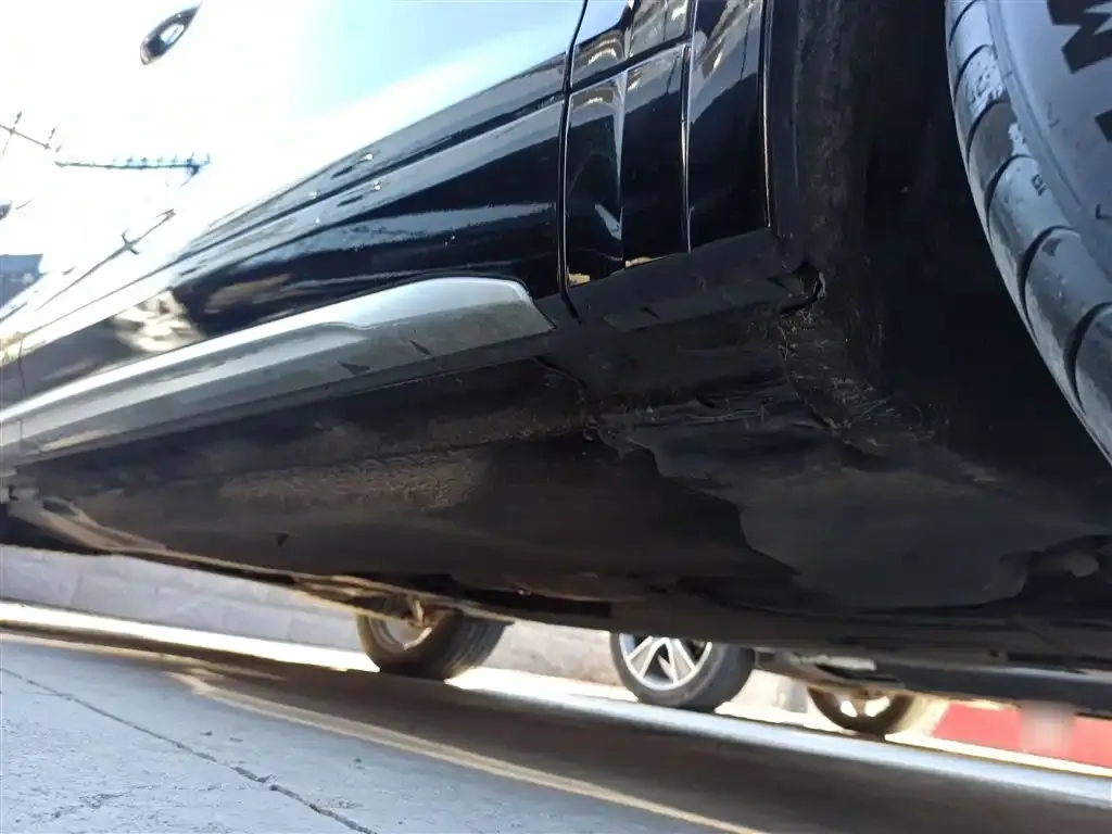 Audi Q5L 2022 из CN, фото 2