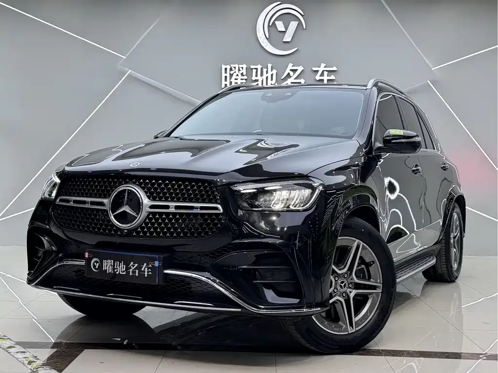 Mercedes-Benz GLE — фото 1