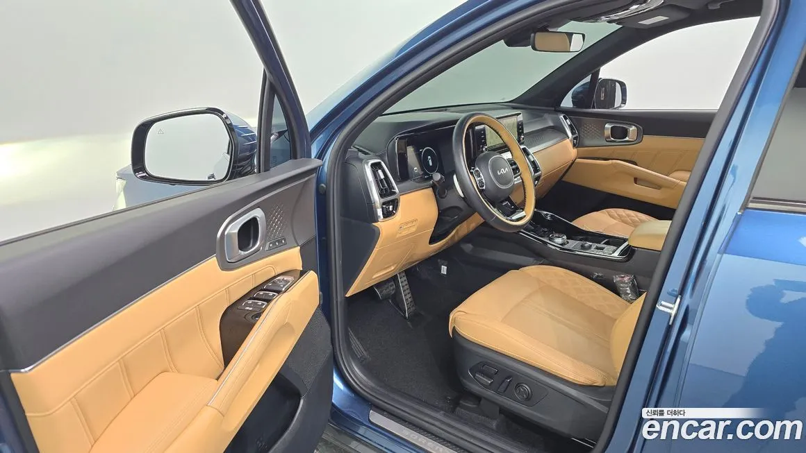 Kia Sorento — фото 10