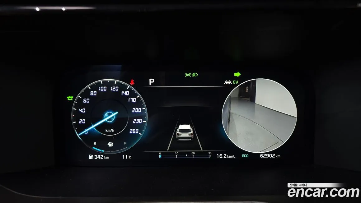 Kia Sorento — фото 8