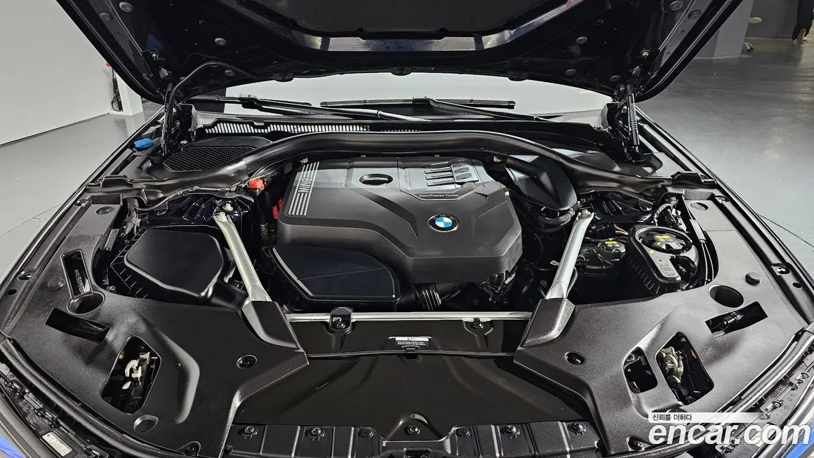 BMW 5-Series 2023 из KR, фото 6