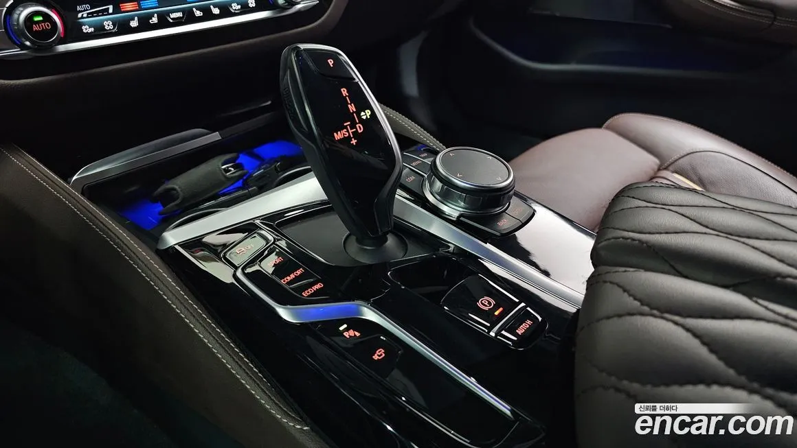 BMW 5-Series 2023 из KR, фото 9