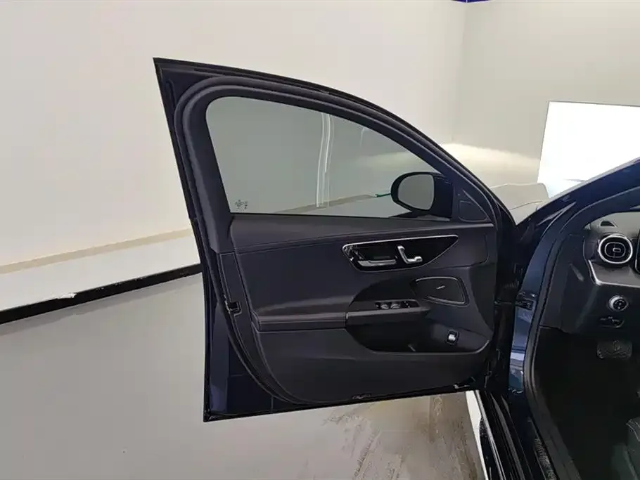 Mercedes-Benz C-Class 2024 из CN, фото 7