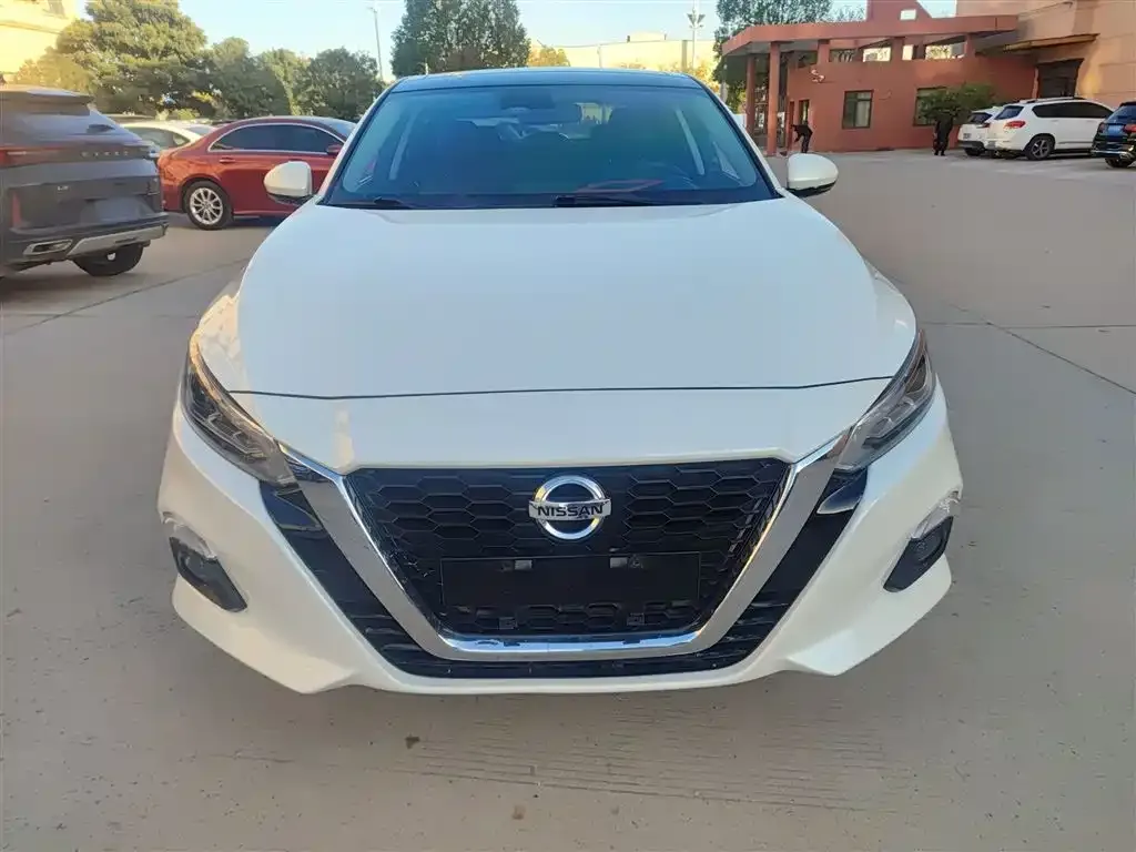 Nissan Teana 2022 из CN, фото 3