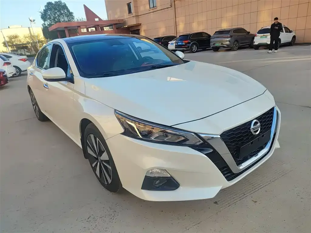Nissan Teana 2022 из CN, фото 4