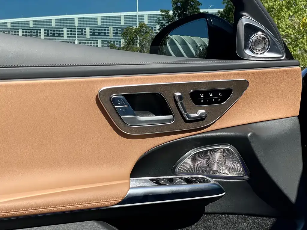 Mercedes-Benz E-Class 2024 из CN, фото 7