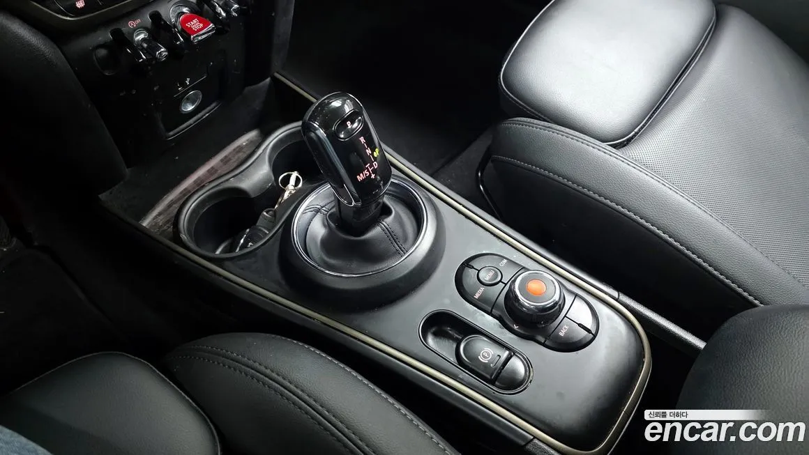 Mini Countryman 2021 из KR, фото 9
