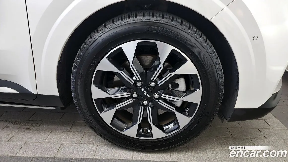 Kia Carnival 2023 из KR, фото 5