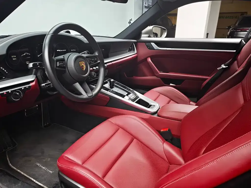 Porsche 911 2023 из CN, фото 2