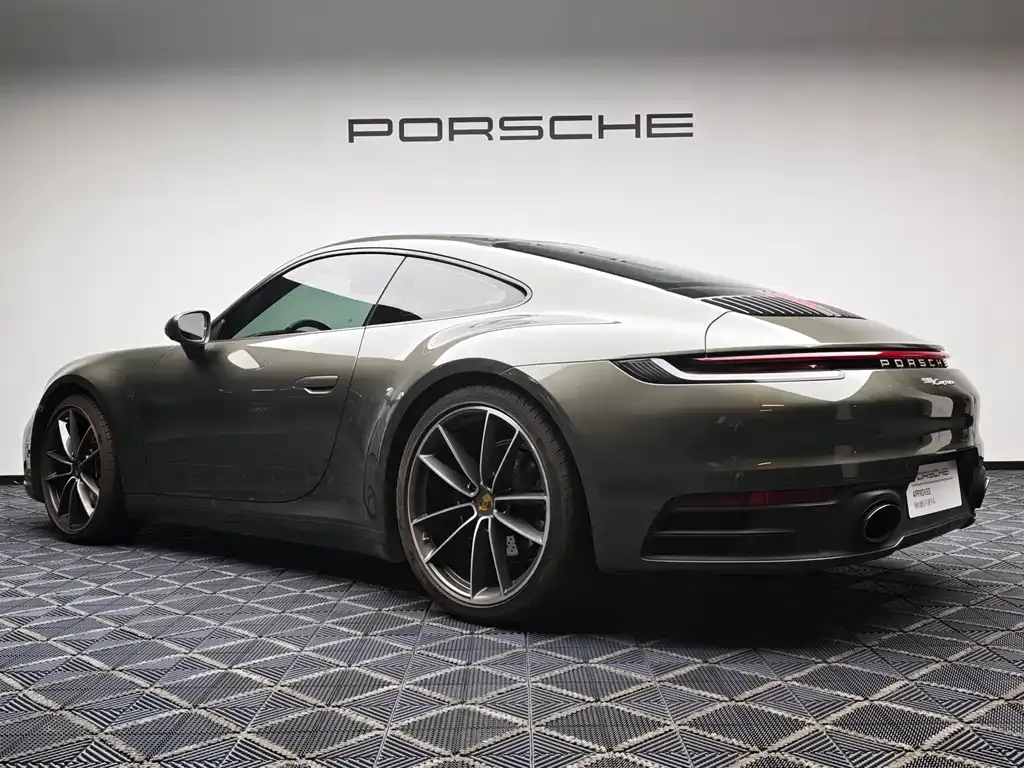Porsche 911 2023 из CN, фото 5