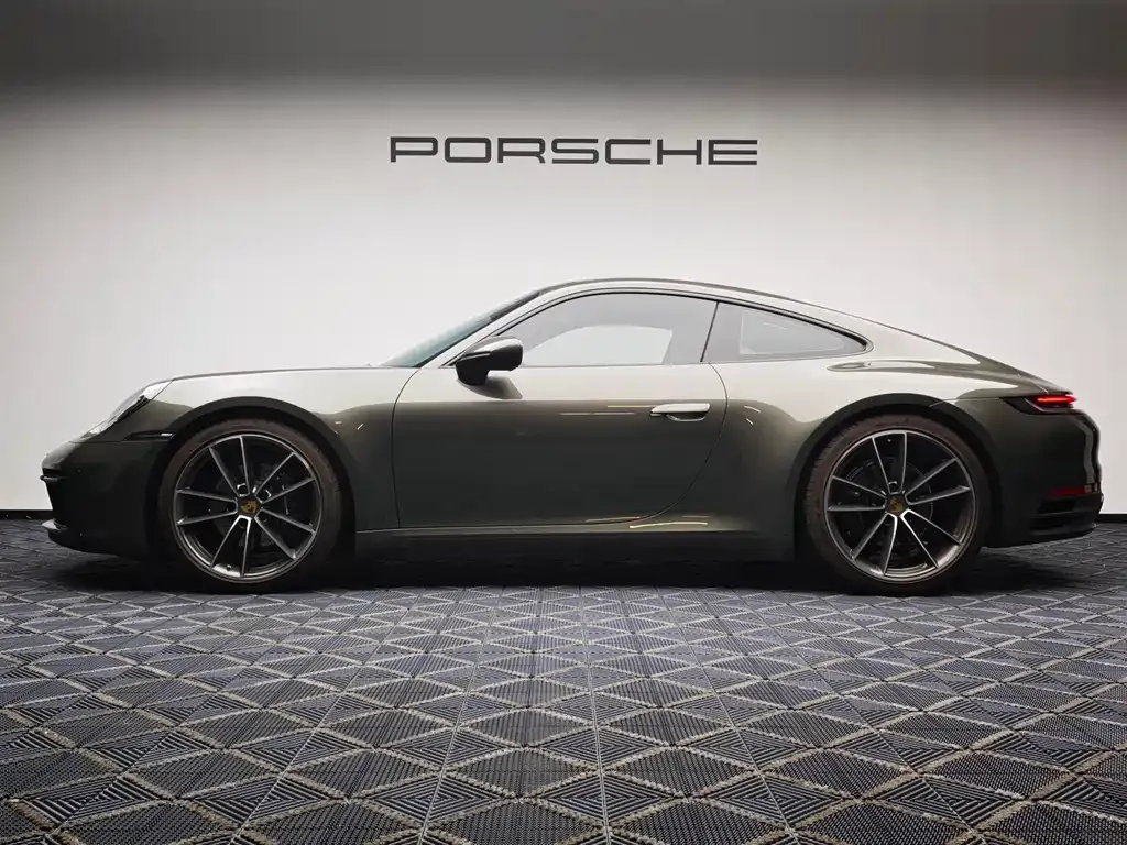Porsche 911 2023 из CN, фото 8