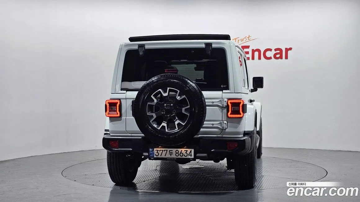 Jeep Wrangler 2024 из KR, фото 4