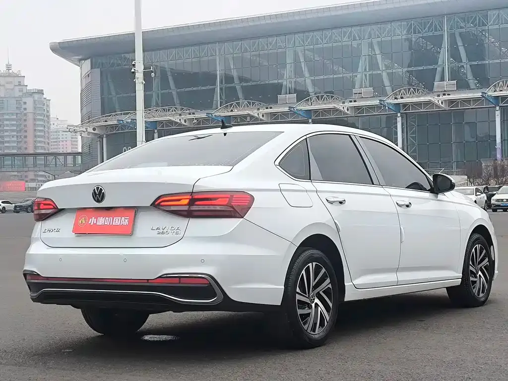 Volkswagen Lavida 2022 из CN, фото 6