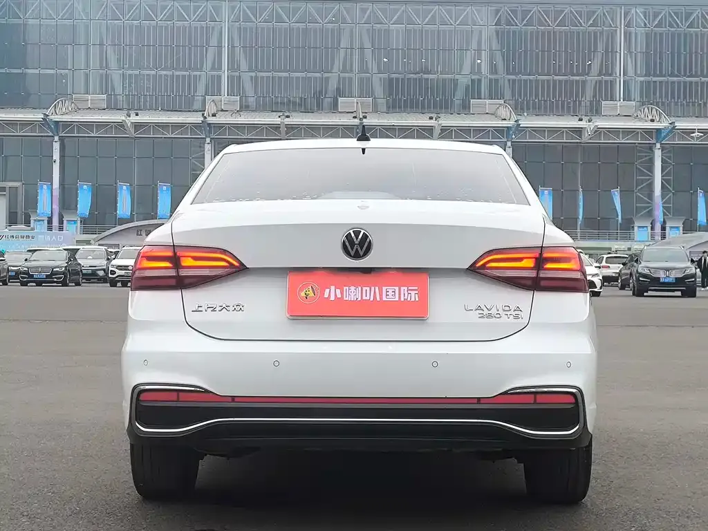 Volkswagen Lavida 2022 из CN, фото 7