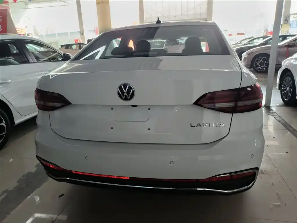 Volkswagen Lavida 2024 из CN, фото 6