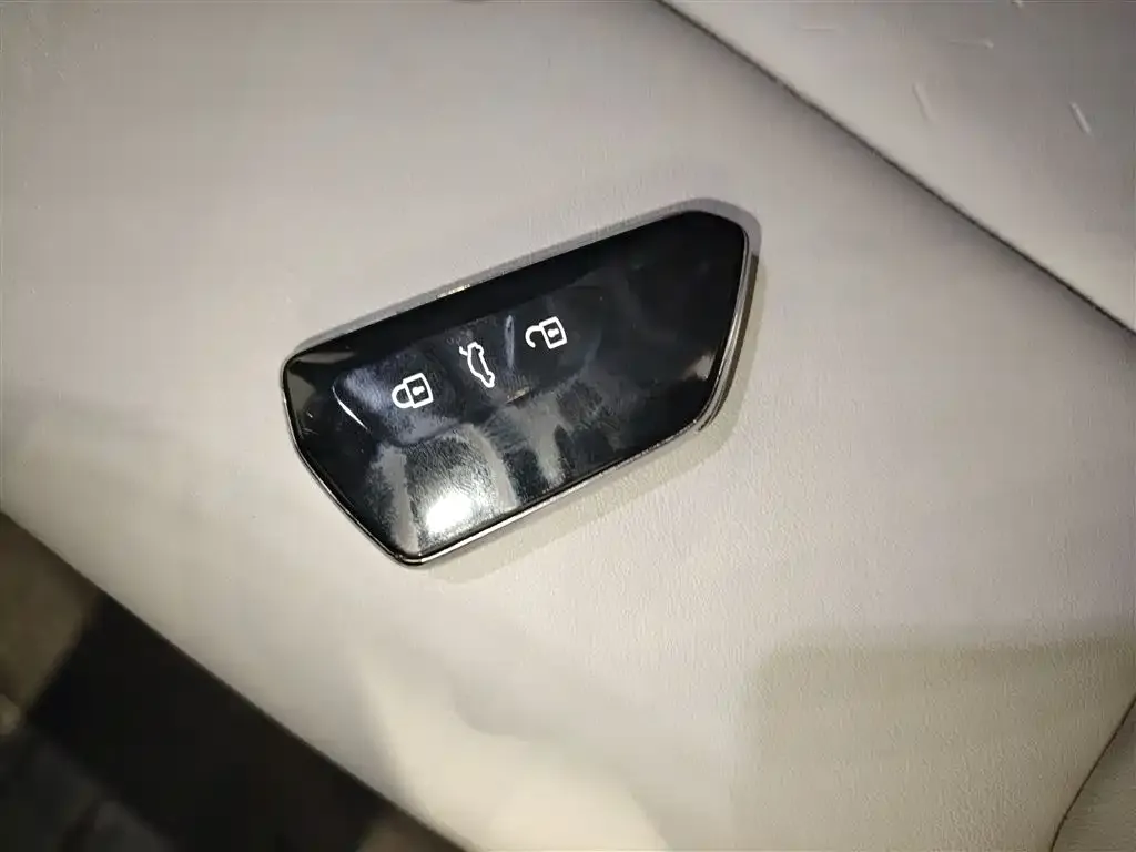 Volkswagen ID.7 VIZZION 2024 из CN, фото 9