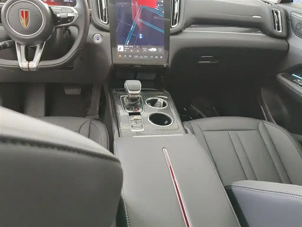 Hongqi HS3 PHEV 2025 из CN, фото 6