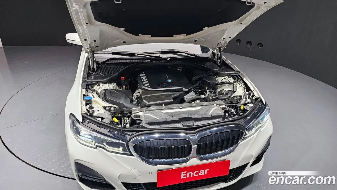 BMW 3-Series 2021 из KR, фото 6