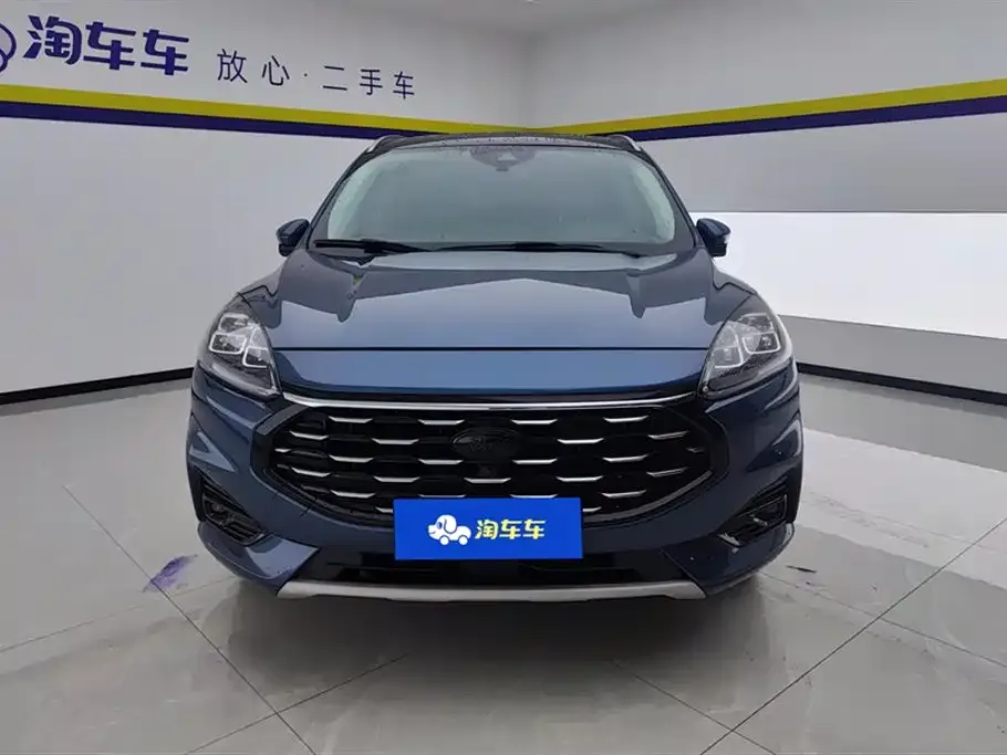 Ford Escape 2021 из CN, фото 2