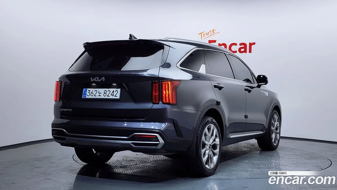 Kia Sorento — фото 2