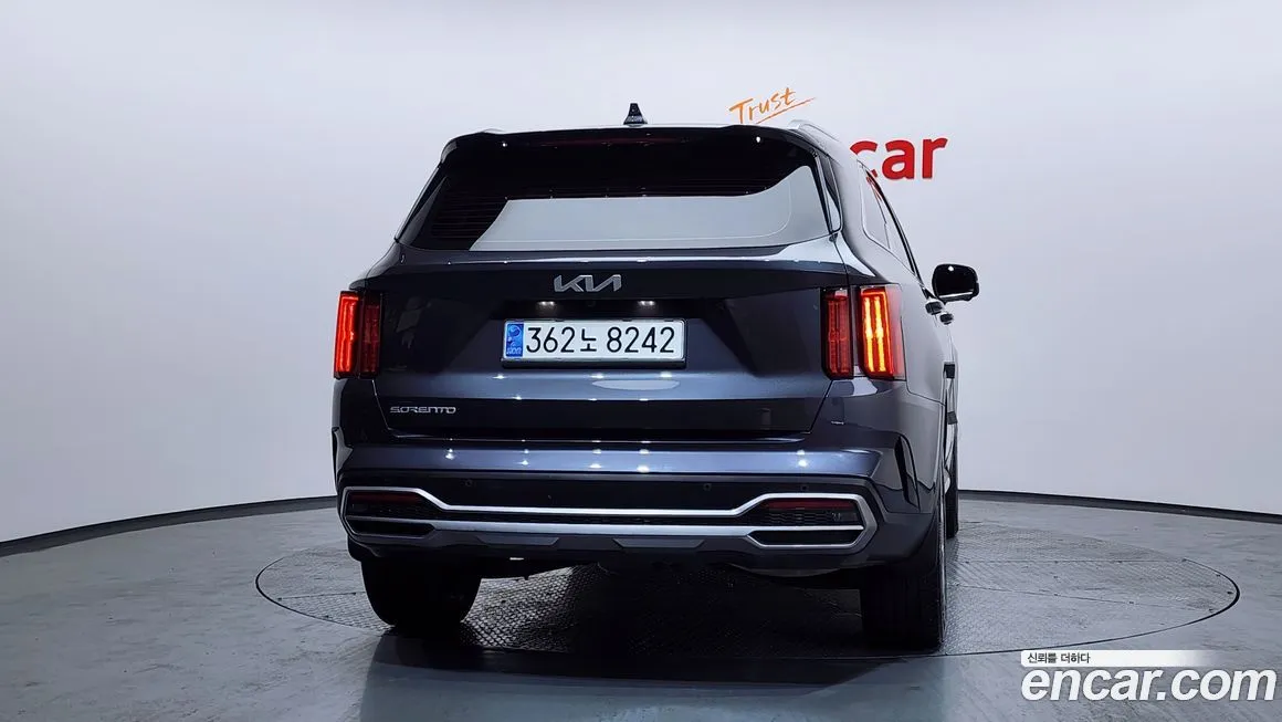 Kia Sorento — фото 4