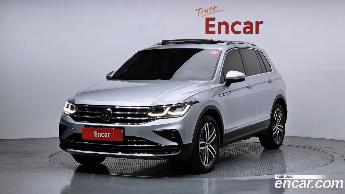 Volkswagen Tiguan — фото 1